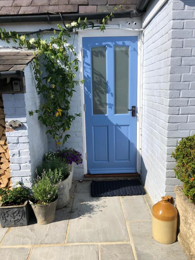 Cosy Cottage Ground Floor Bedroom Ensuite With Private Entrance Τσίτσεστερ Εξωτερικό φωτογραφία
